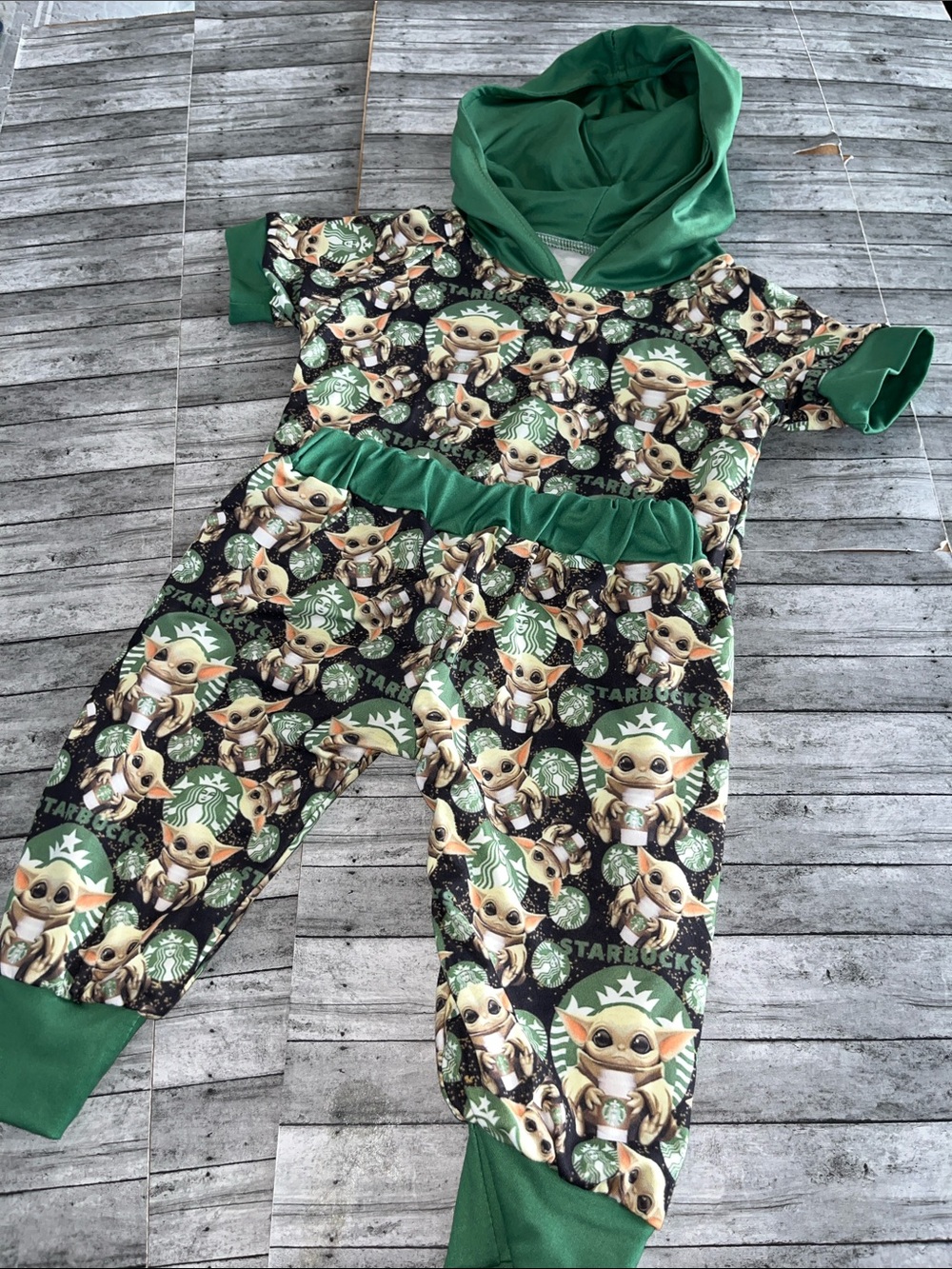 Starbucks Green Baby Yoda Print Hoodie Set
